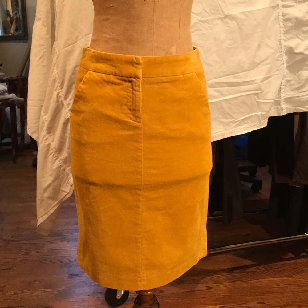 Gold J. Crew corduroy pencil skirt size 0